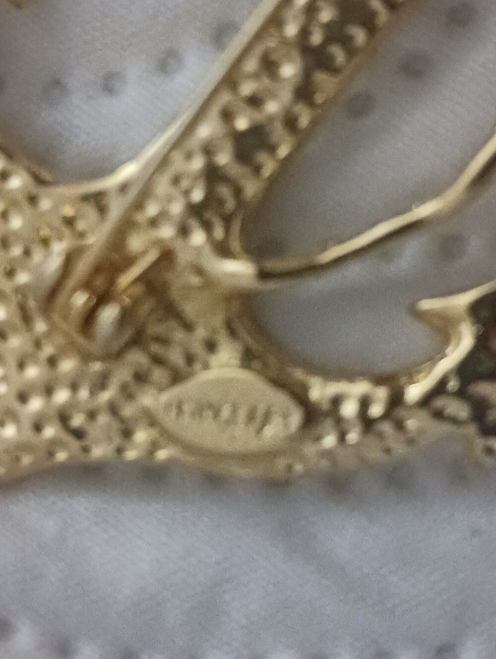 Gold Anchor Brooch and Clip Earrings Maeve Carr & Parklane  - Nautical Jewelry - Picture 4 of 9